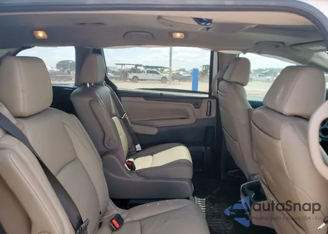 2023 Honda Odyssey Touring z USA, uszkodzony, nr VIN 5FNRL6H86PB037111